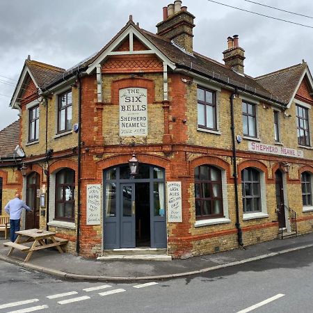 The Six Bells Acomodação com café da manhã Rochester  Exterior foto
